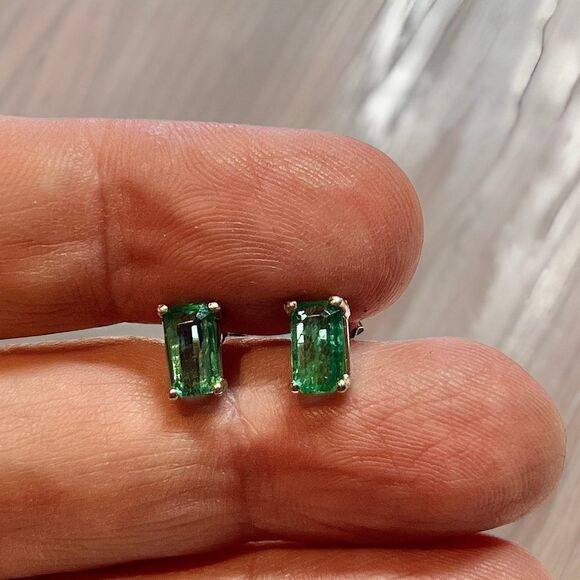 Natural Emerald Stud Earrings 14k White Gold 1.25 Cts Certified $3,490 215625 - Picture 7 of 9